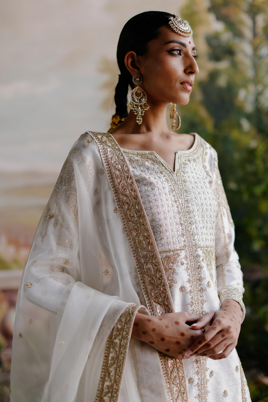 Farida Sharara Set