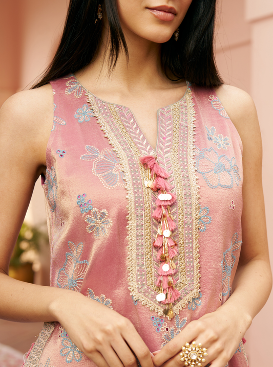 Gulkar Tissue Light Pink Kurta Set