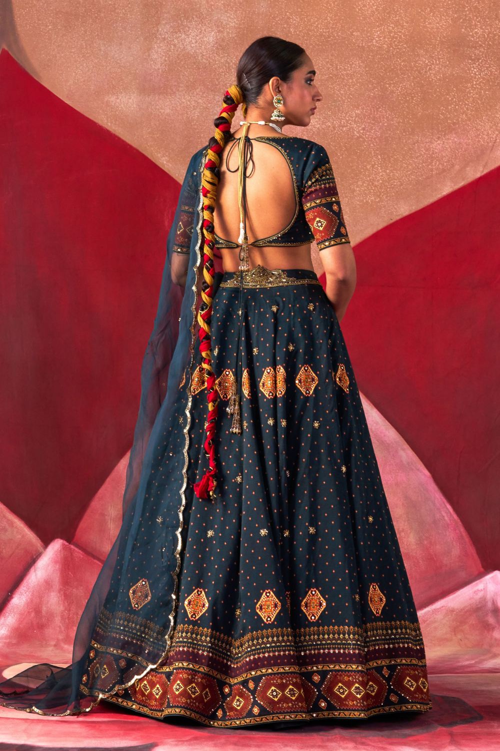 Aditi Rao Hydari in Menka Lehenga