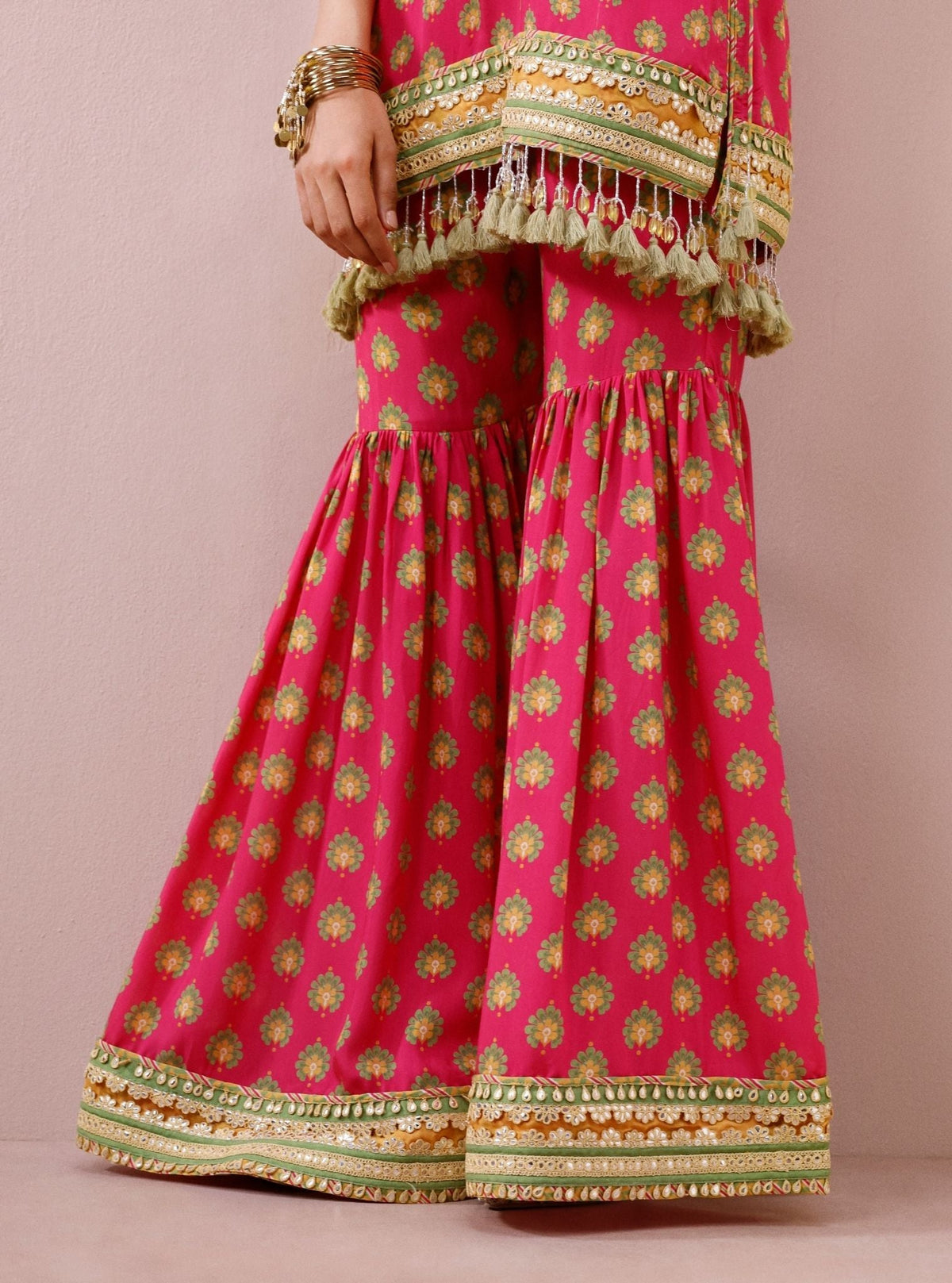 Ayra Lawn Printed Fuchsia Kurta with Garara