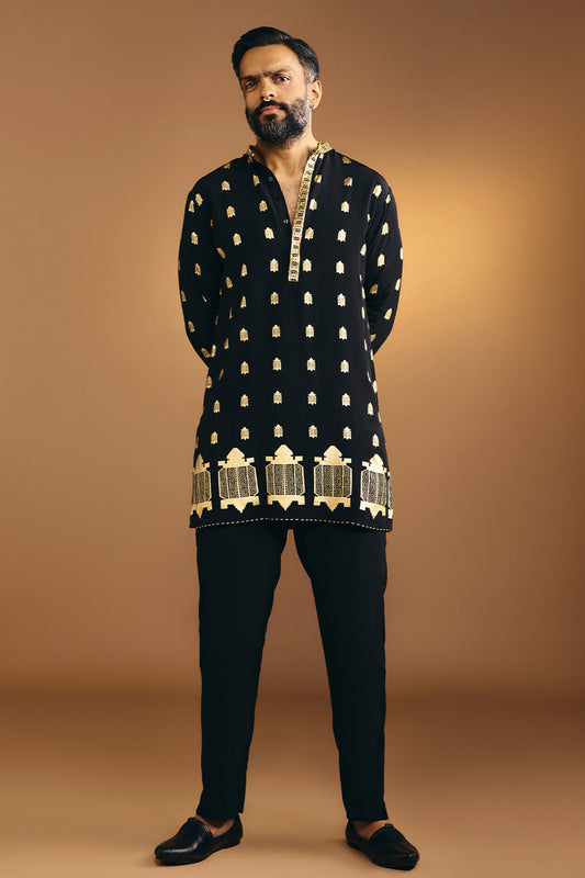 Black Turtle Tale Kurta Set