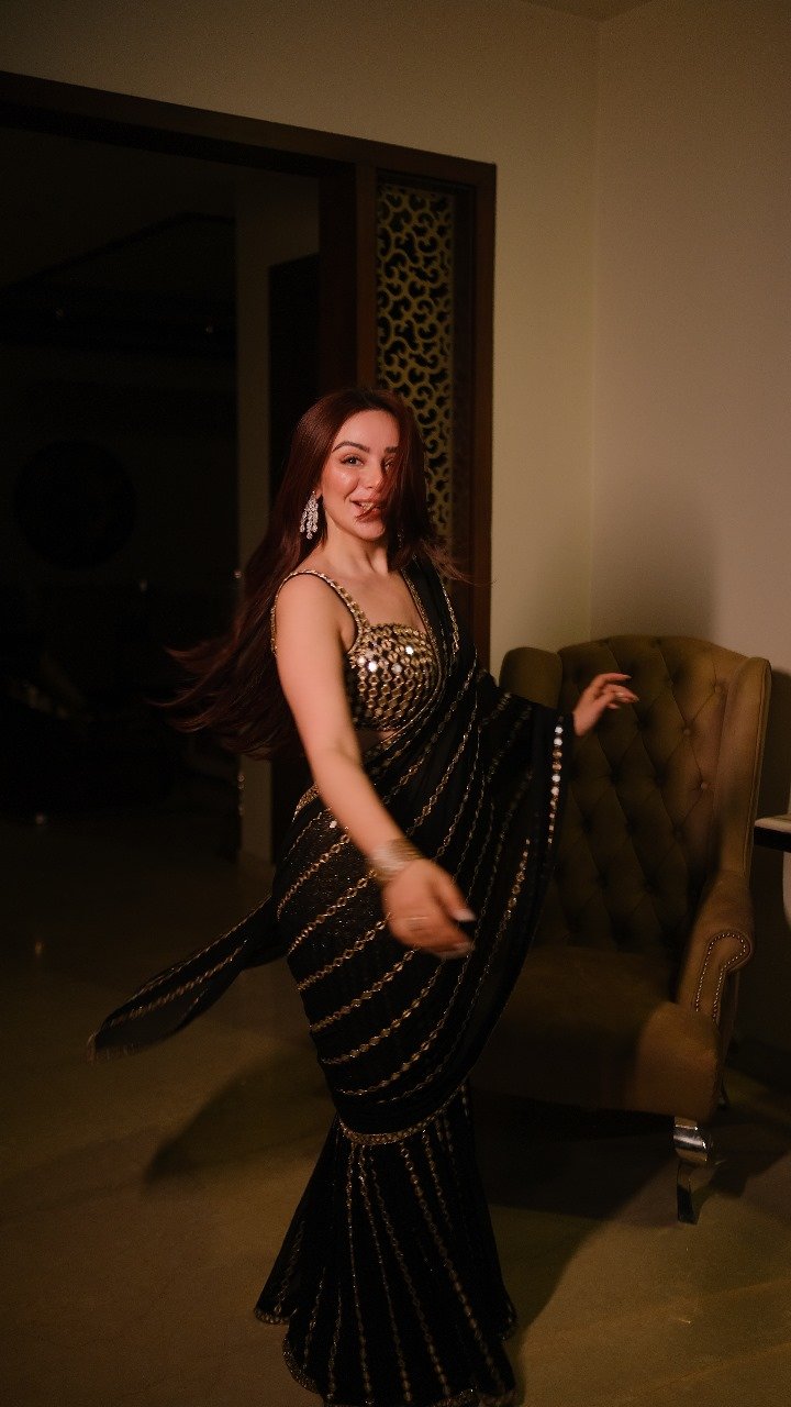 SIMRAN SETHI BEDI In Black mirror Embroidered Pre Draped Saree Set