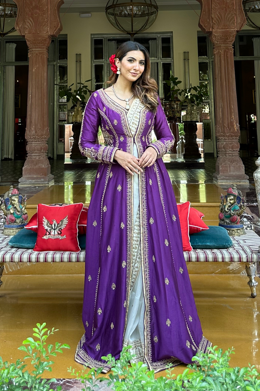 Niki Mehra in Zareena Saree Set