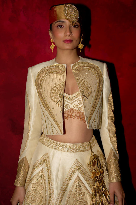 ‘Sona Shankh’ Lehenga