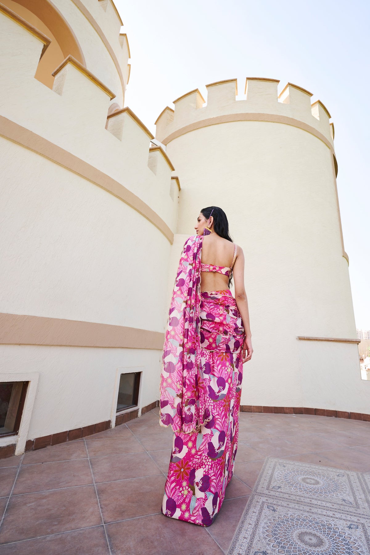 FUSCHIA FLORAL PRINTED PRESTITCHED SAREE WITH BLOUSE- EC-PDS-EG24-18- PinkLime
