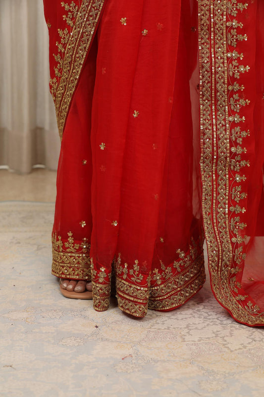 Laal Andaaz Saree Set