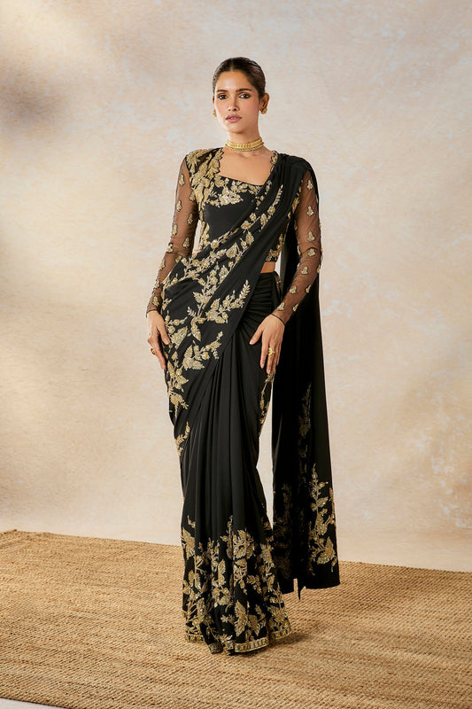 The Sunheri Bel Stitched Saree