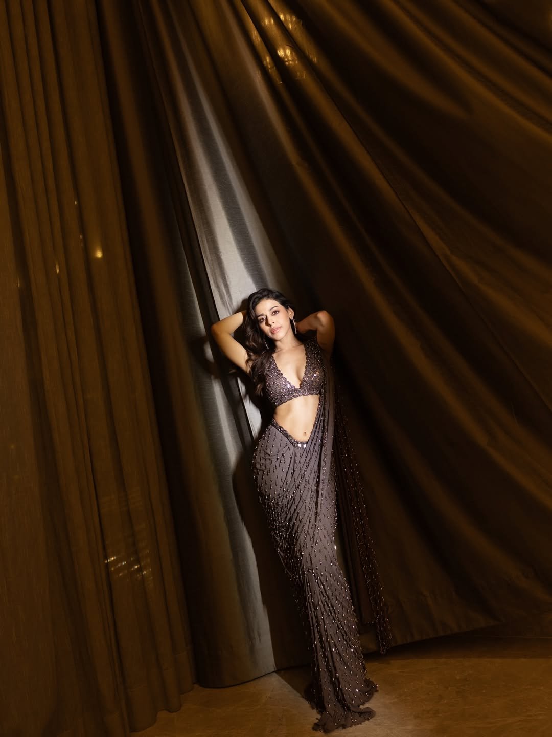 ALAYA F IN Metallic Grey Single Drop Draped Saree Set