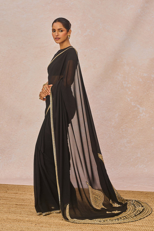 'Aankhon Ka Paigam' Saree