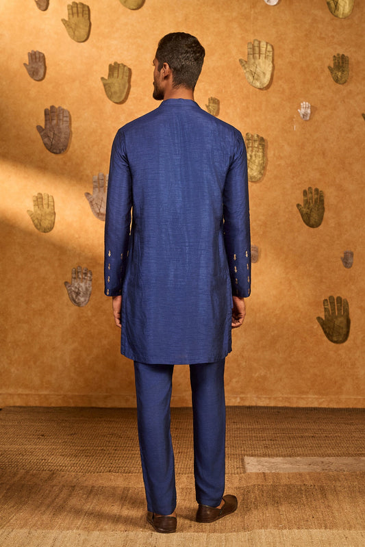 Sapphire Trinklet And Pots Kurta Set