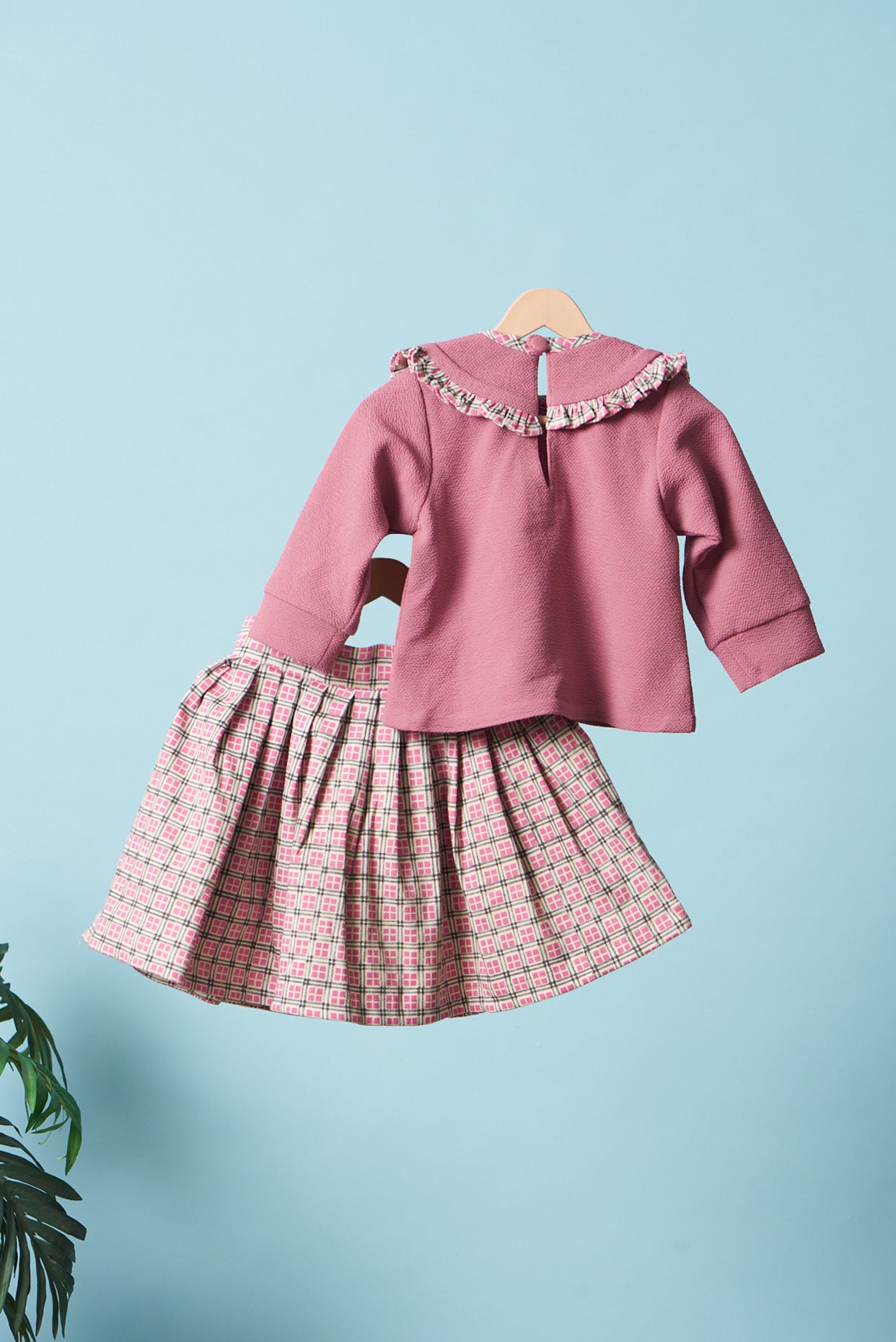 Pink Cotton Skirt Set For Girls by Pankhuri by Priyanka - Kids at Pernia's Pop Up Shop