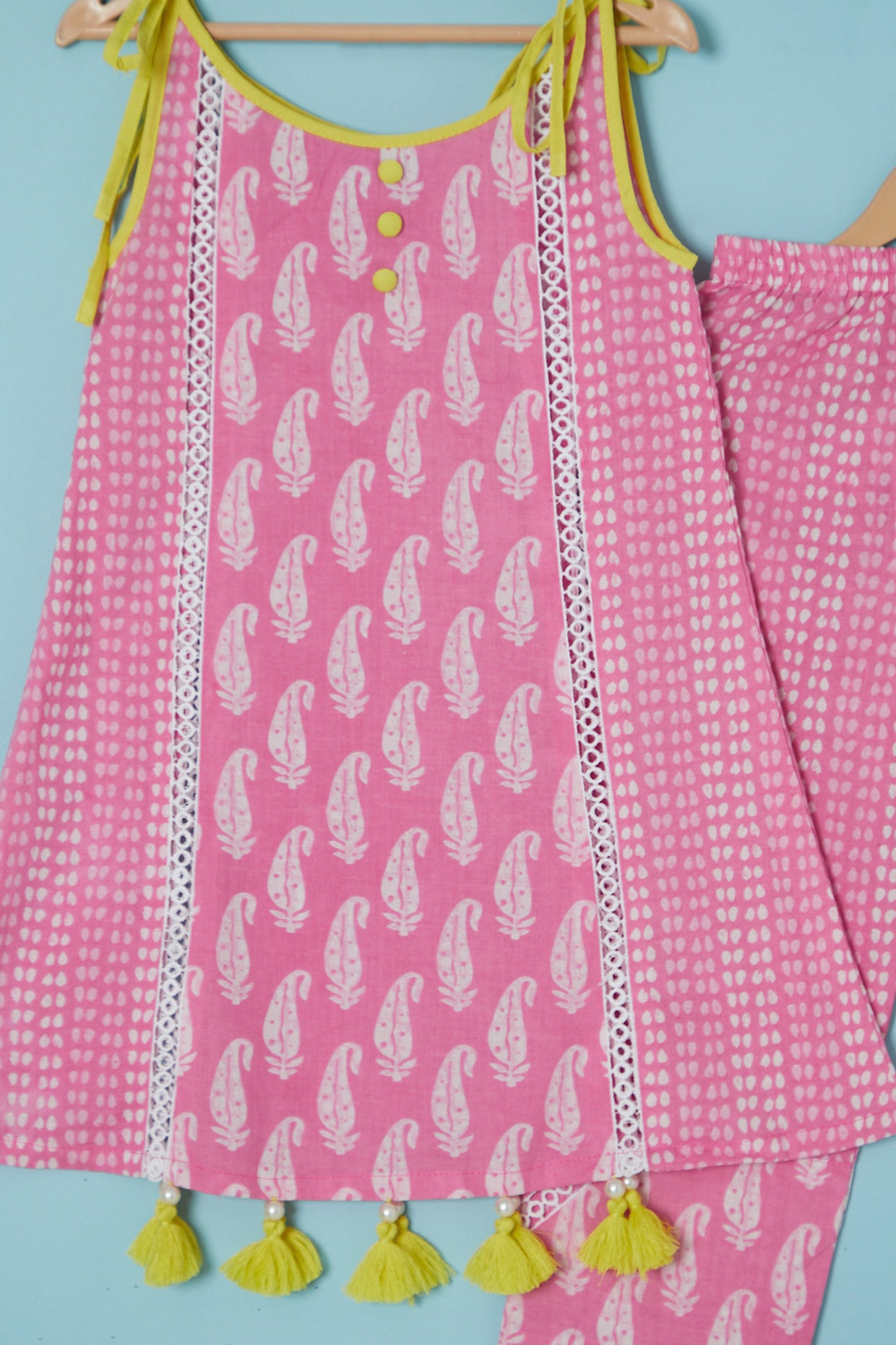 Pink Cotton Printed A-Line Kurta Set For Girls by Pankhuri by Priyanka - Kids at Pernia's Pop Up Shop