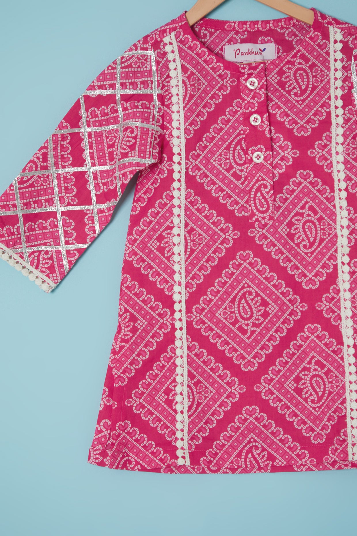 Red Cambric Cotton Printed Kurta Set For Girls by Pankhuri by Priyanka - Kids at Pernia's Pop Up Shop