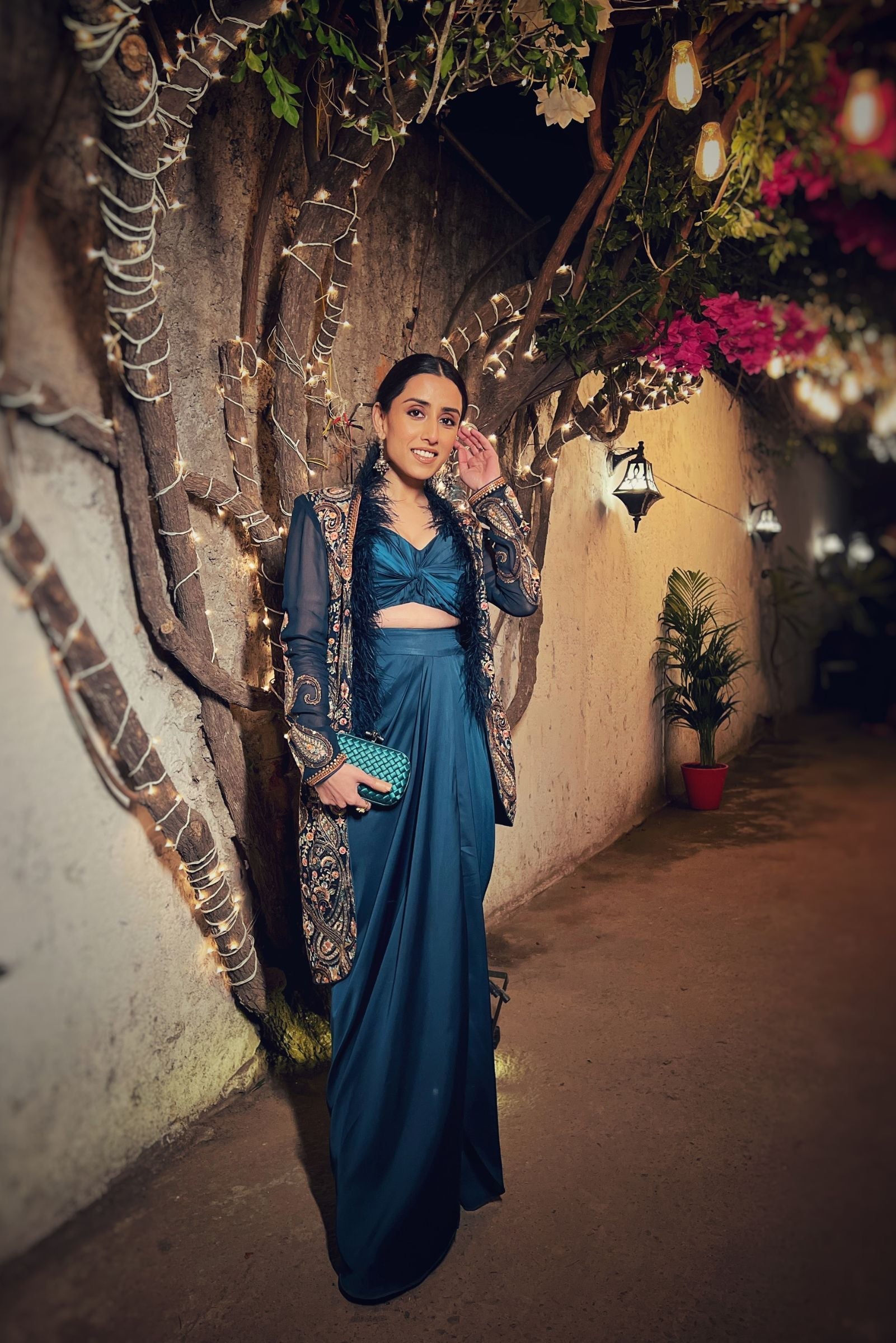 Women's kashida Embroidered Hi-Low Jacket Set