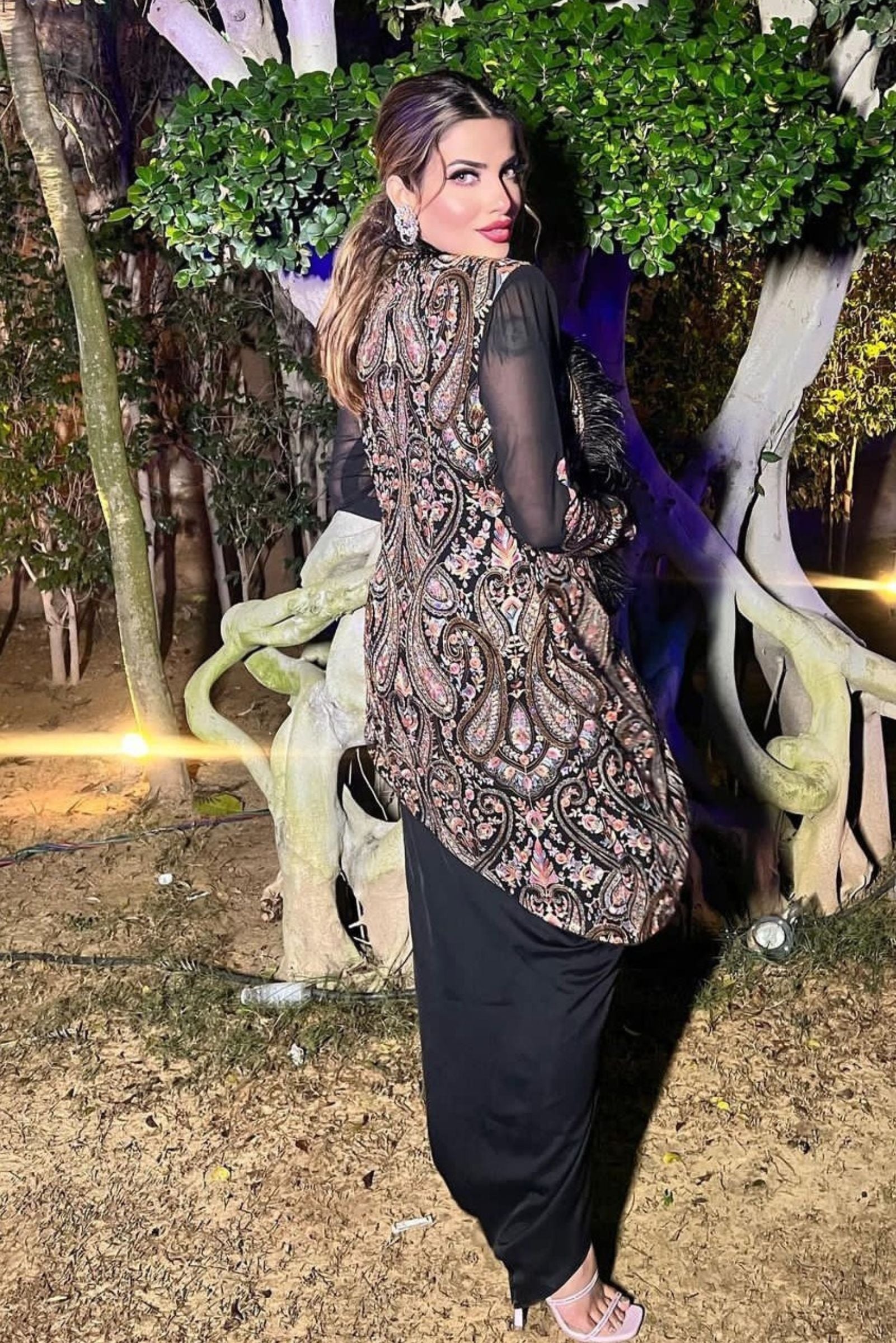 Women's Jamawar Embroidered Hi-Low Jacket Set