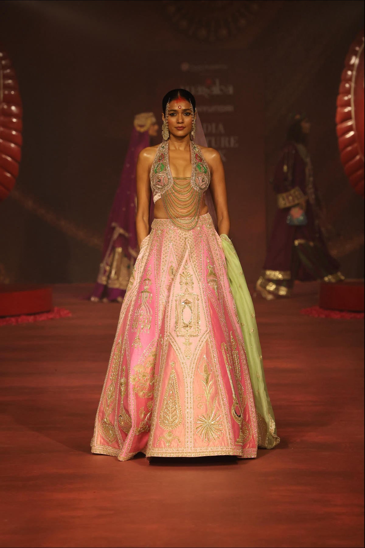 ‘Rose Rabdi’ Lehenga