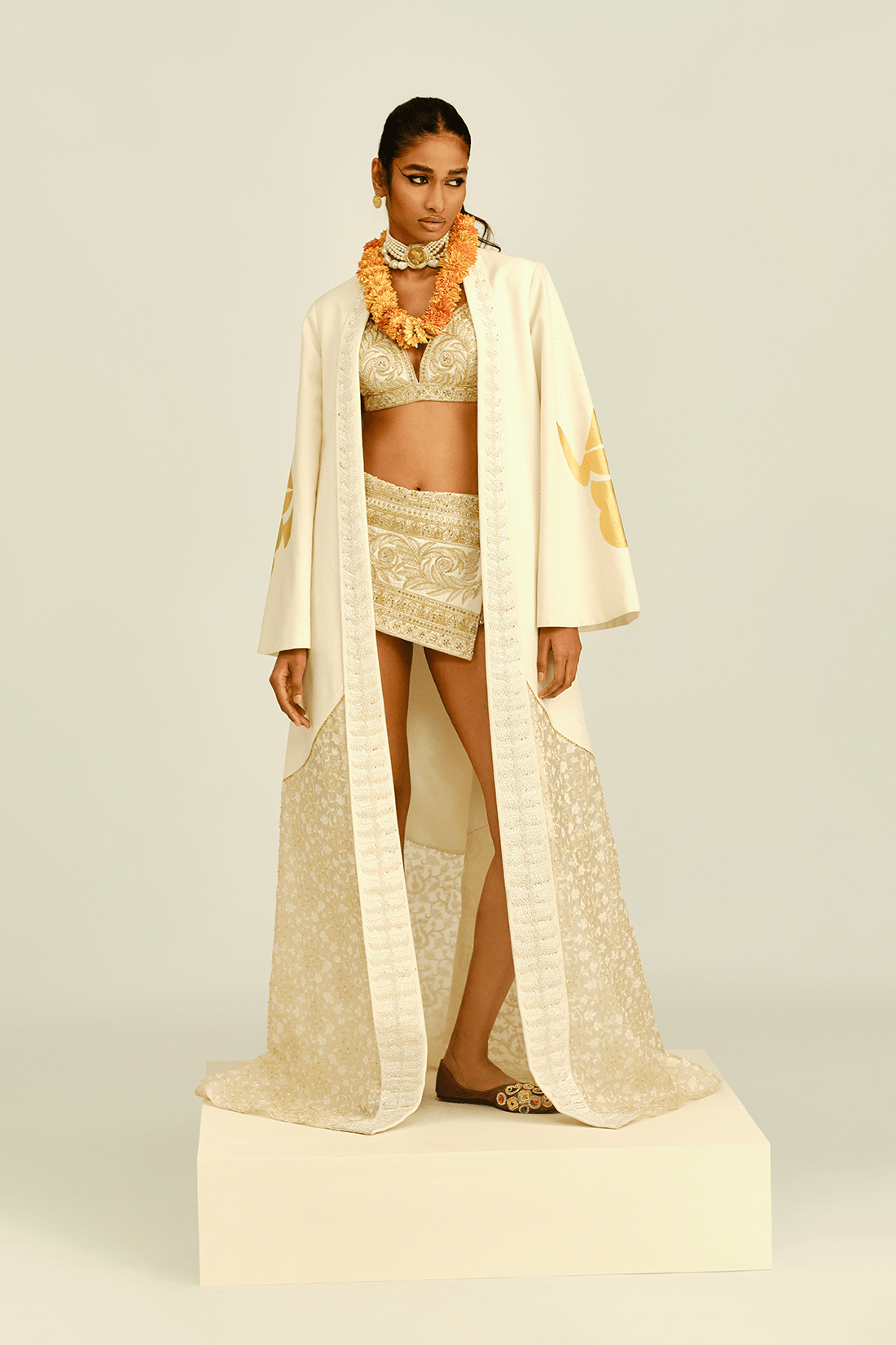 WHITE INDIA MINI