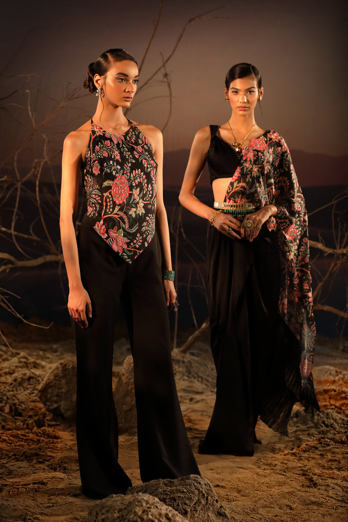 Women's Black Floral Printed Saree Set