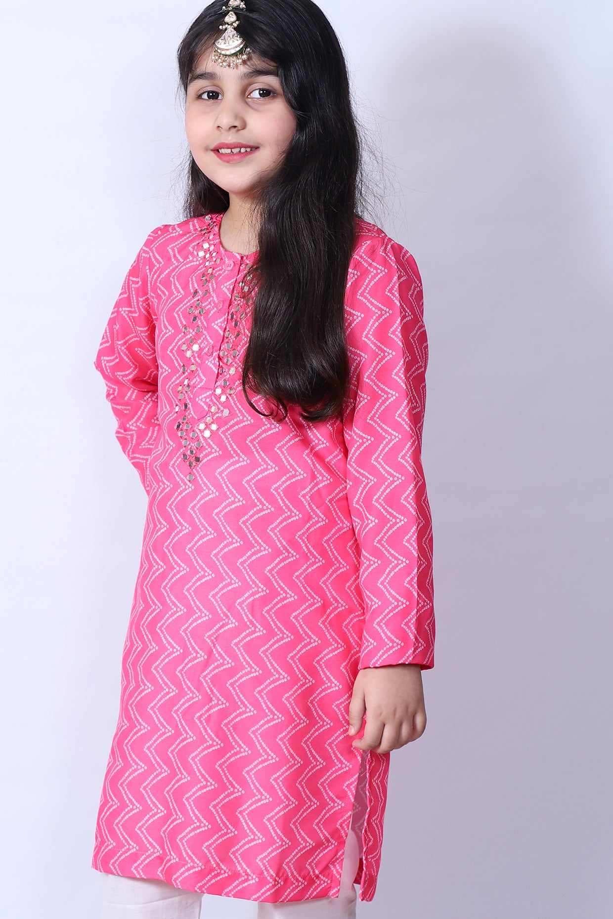 Pink Embroidered Kurta Set For Girls by Pankhuri by Priyanka - Kids at Pernia's Pop Up Shop