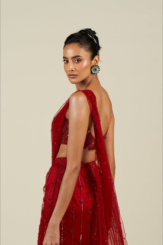RED SAREE