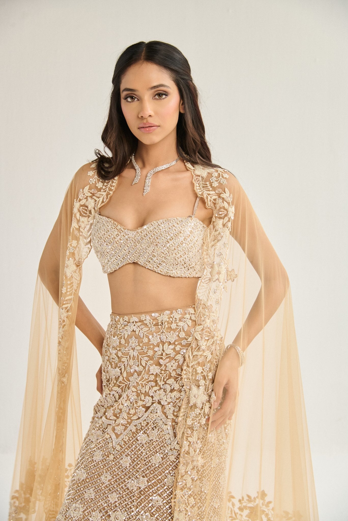NUDE IVORY FISHCUT
