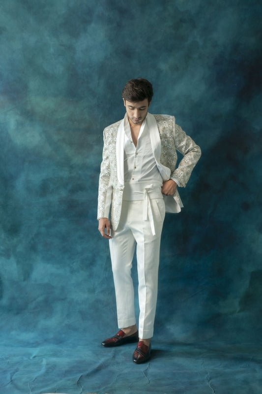 Snowline Tuxedo Set