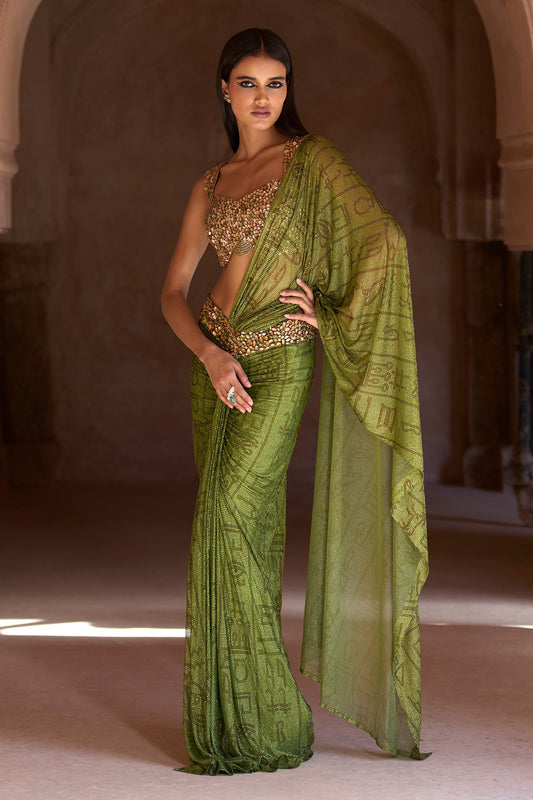 Tiaa Saree Set