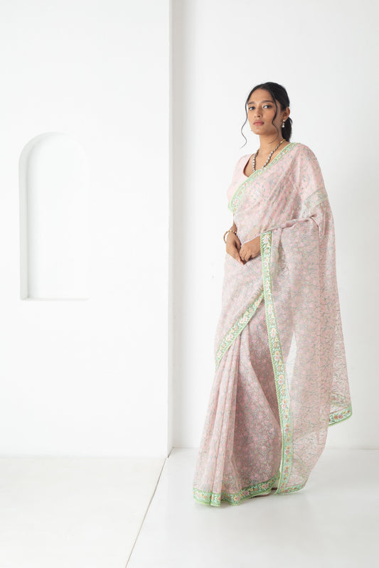 Izel Saree Carnation Pink