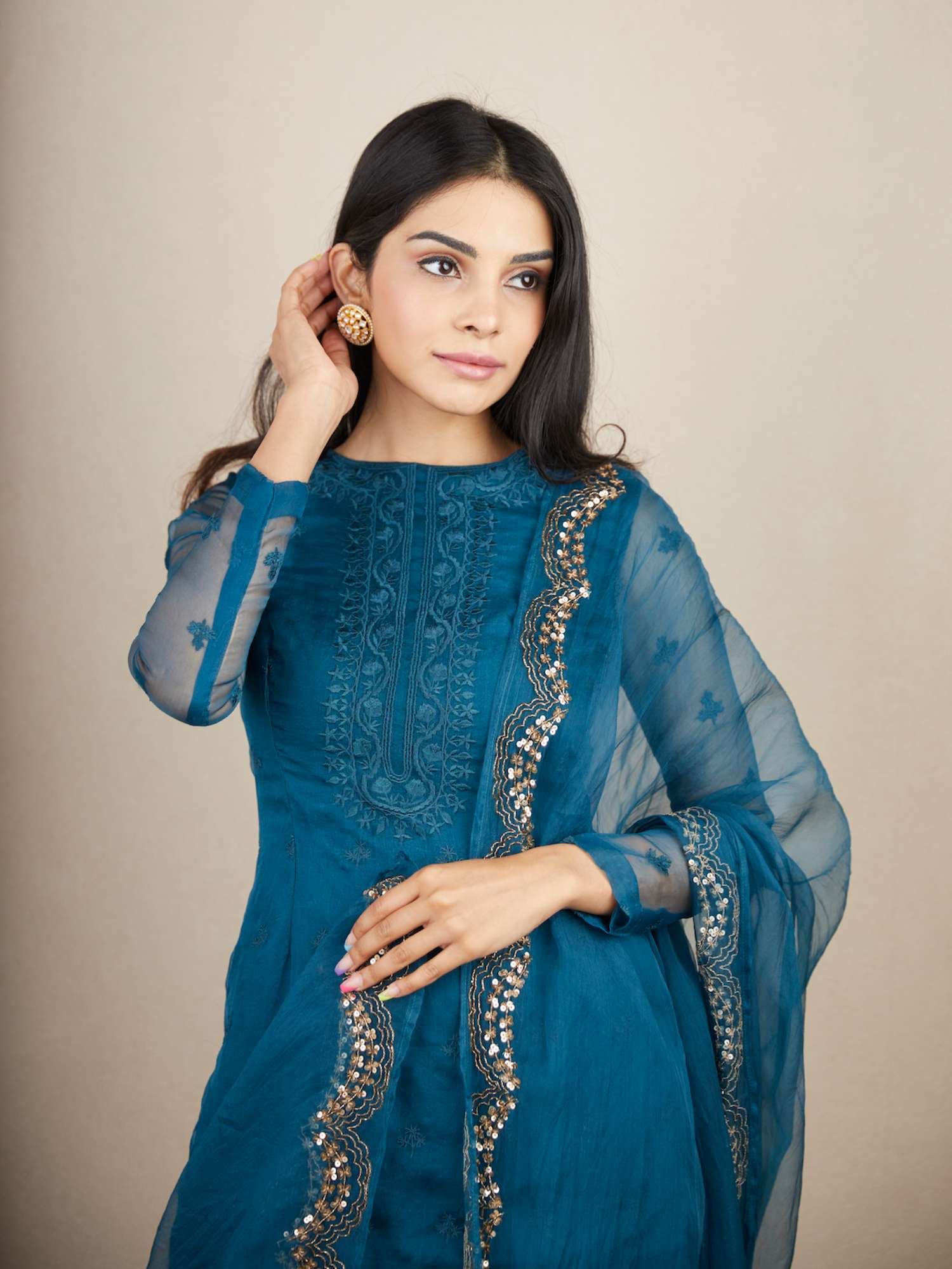 Front view of Teal Blue Thread Work Kurti Set