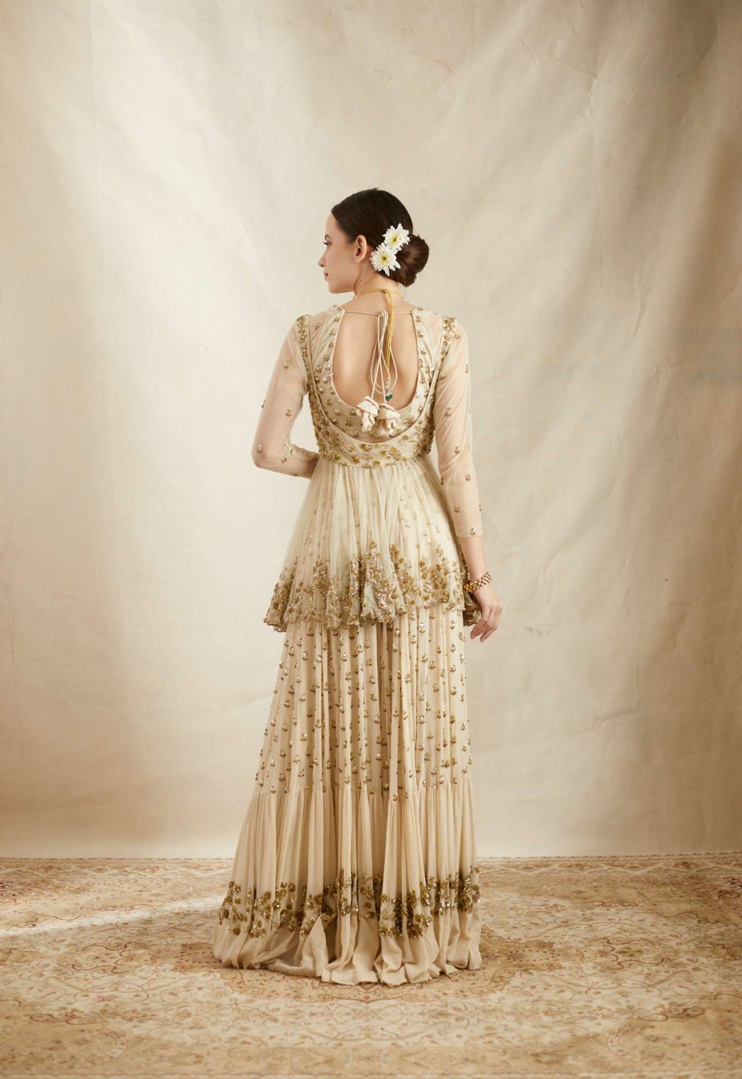 Off White Boot Peplum With Sharara