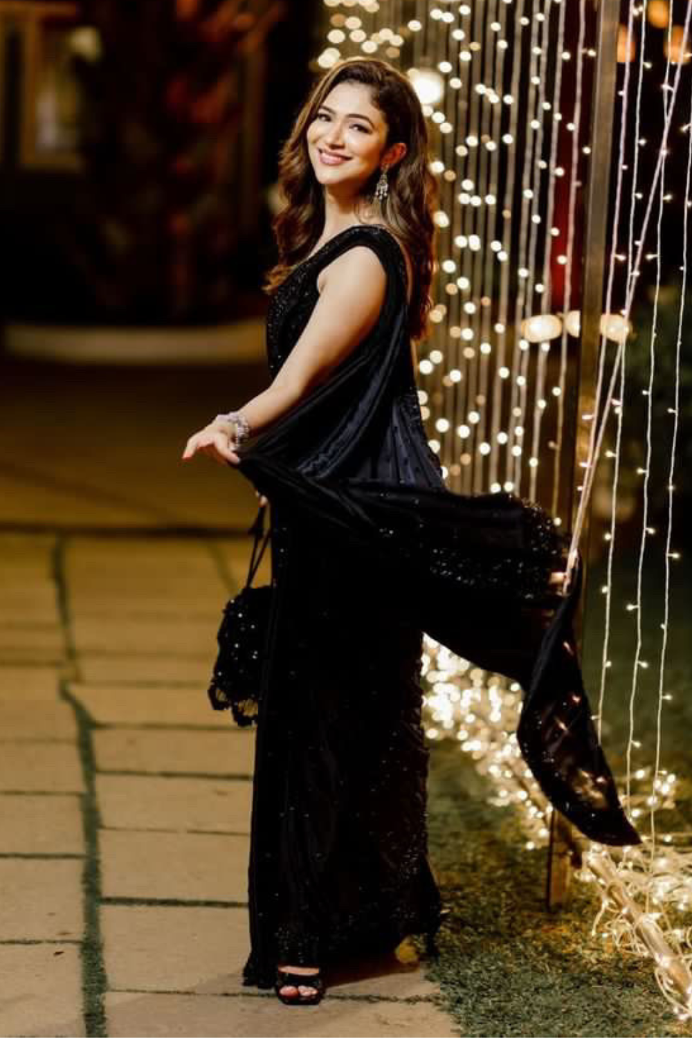 Ridhima Pandit in Tara Saree