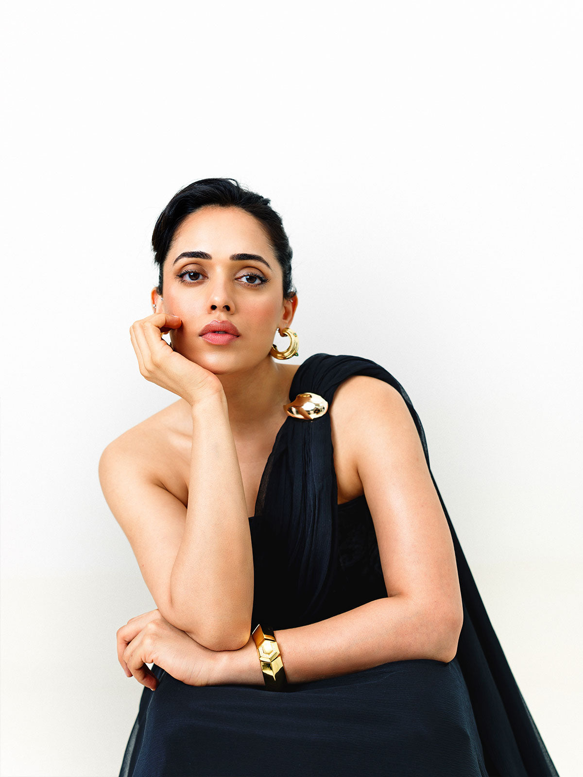 Midnight Black Movable Brooch Saree