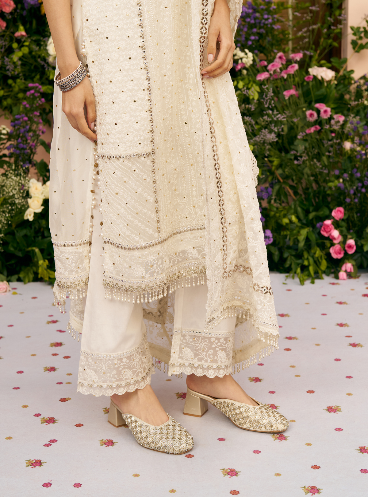 Shringar Organza Off White Kurta Set