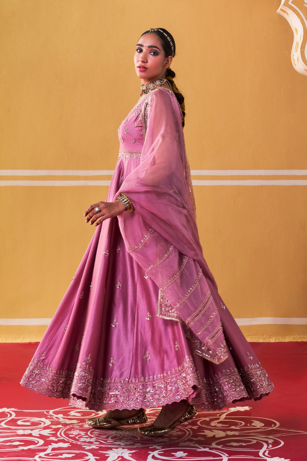 Aaisa Anarkali