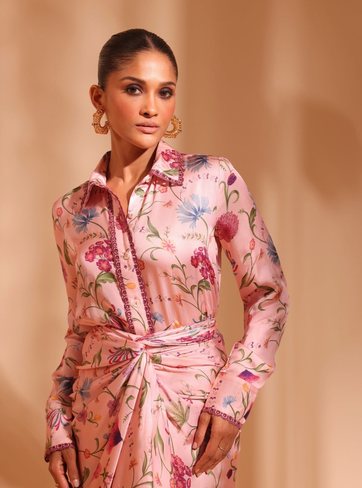 Hasi Cupro Satin Printed Pink Skirt set