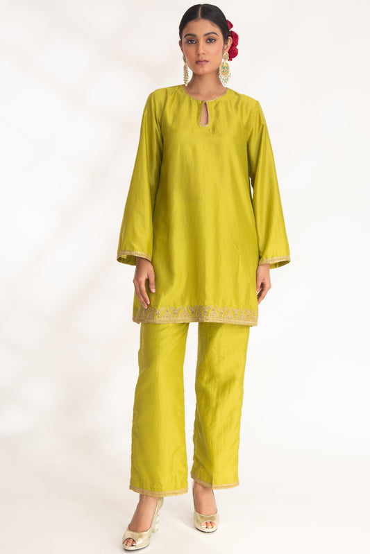 Aavya Kurta Set Mango Green