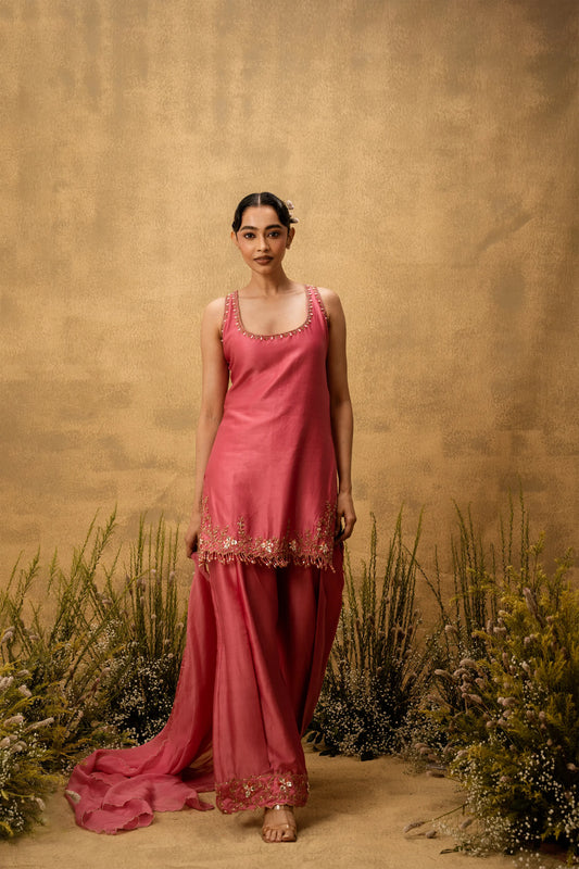 Pink hand embroidered chanderi silk suit set with organza dupatta
