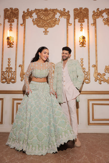 Avelyn Lehenga