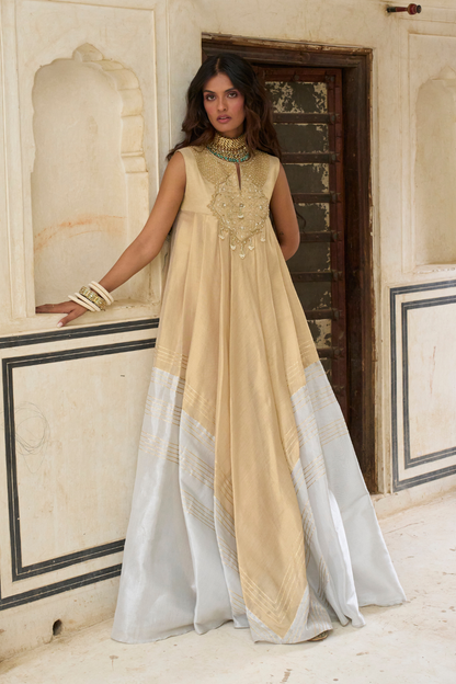 Champagne gold and moonlight mist choga