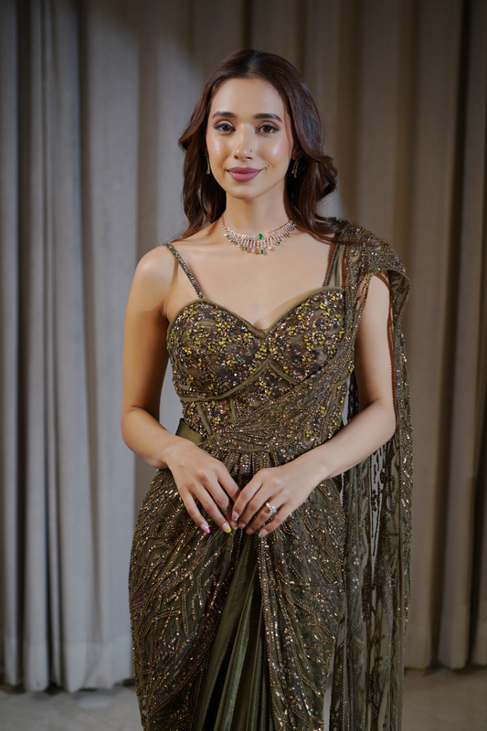 Ria Malhotra in Cedar Glow Saree