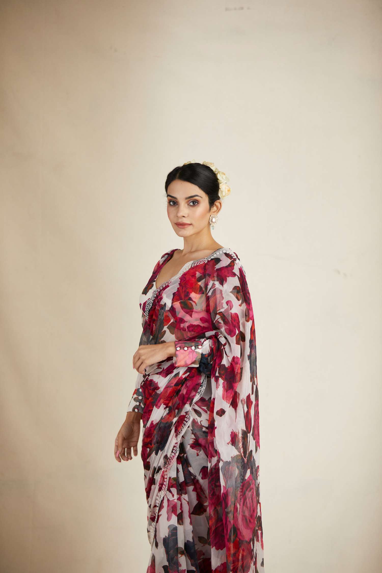 White Red Floral Chiffon Saree Set