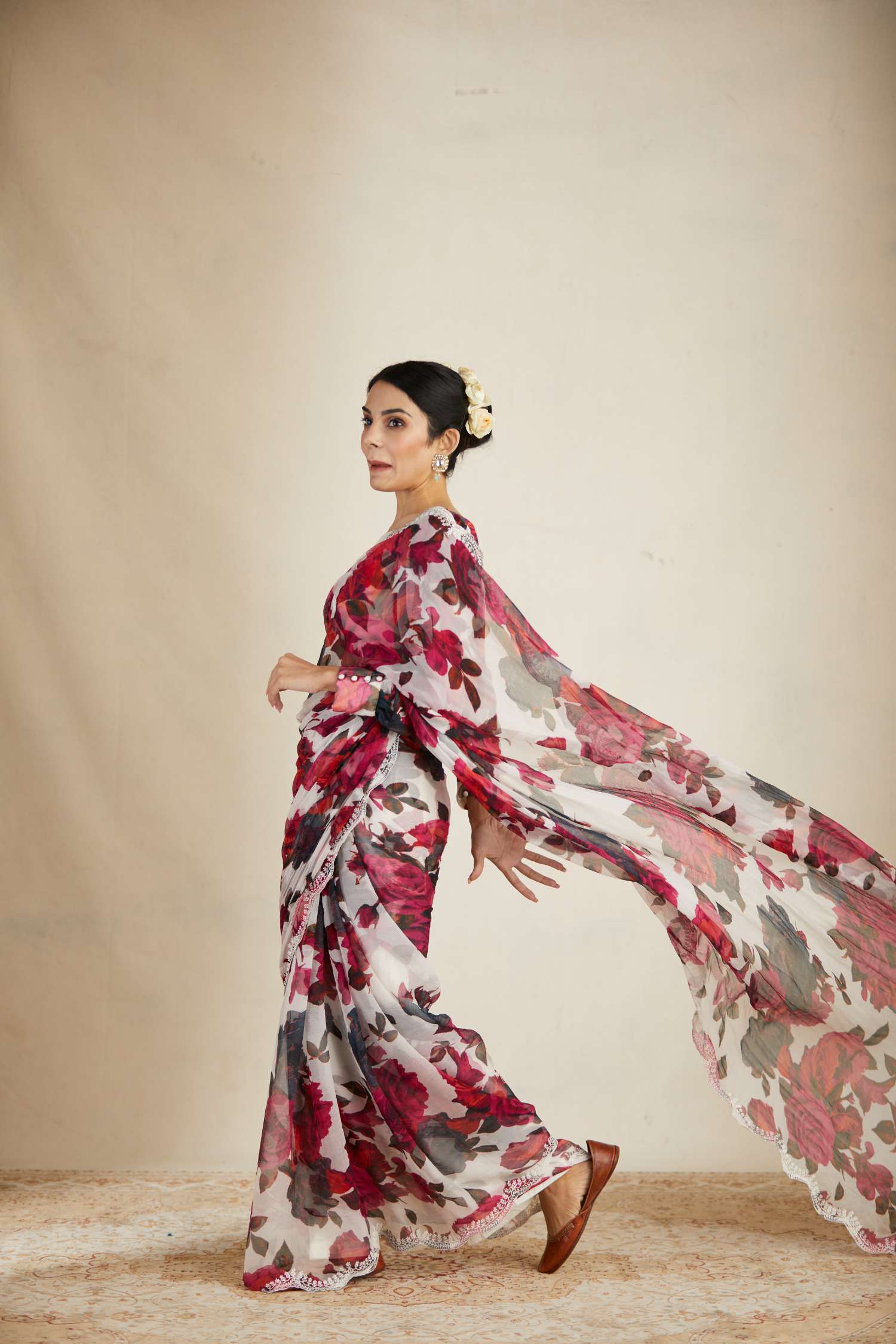 Side view of White Red Floral Chiffon Saree Set