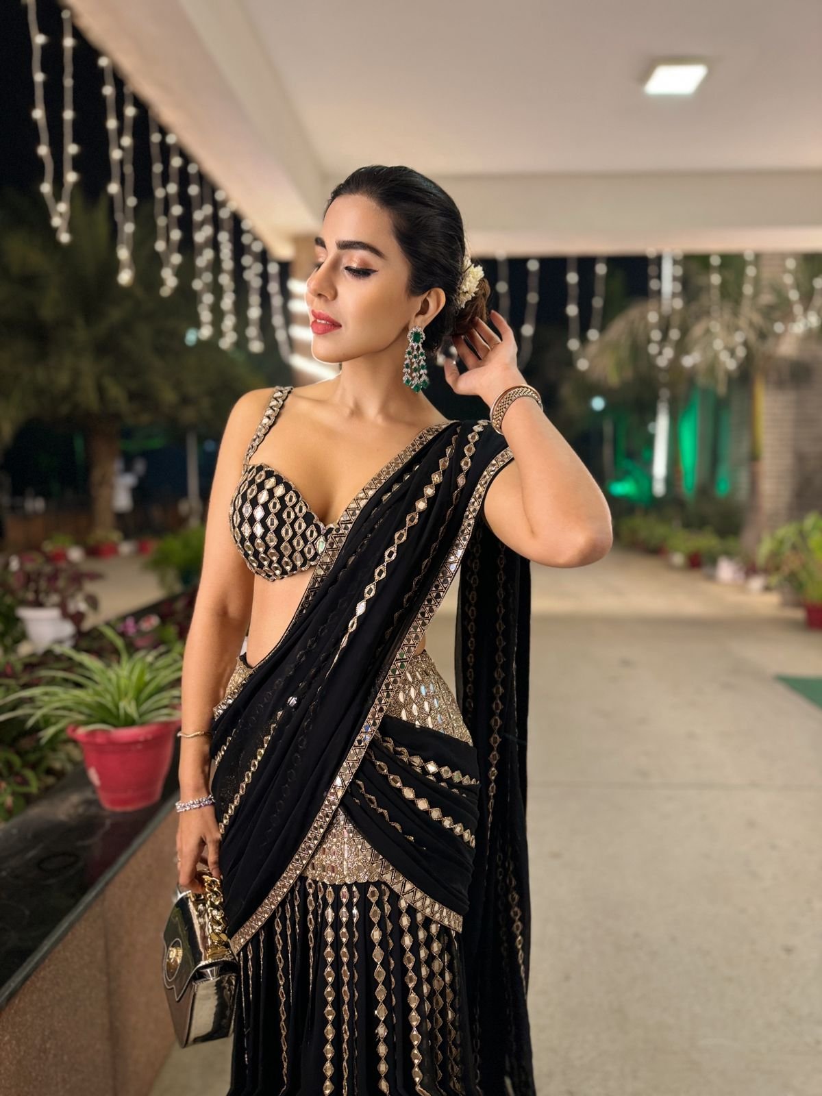 BAHAAR DHAWAN In Black Pre Draped Saree Set