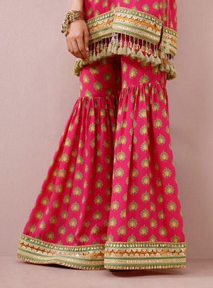 Ayra Lawn Printed Fuchsia Kurta with Garara