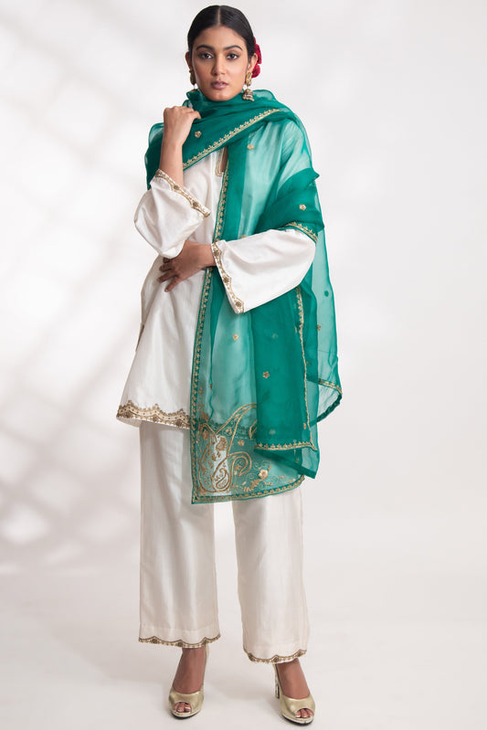 Savi Dupatta