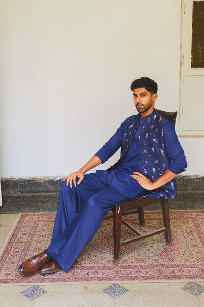 Navy blue kurta set with nehru Jacket