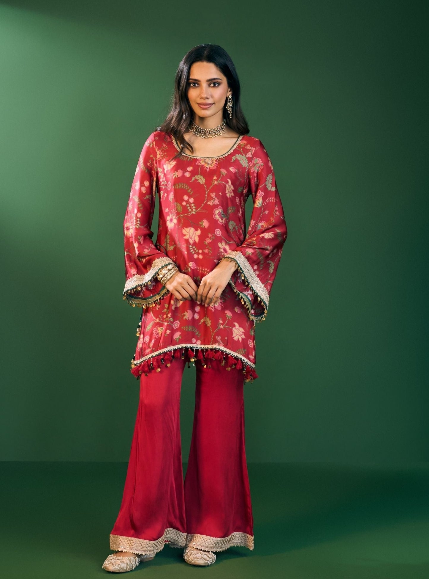 Arvi Cupro Satin Red Kurta Set