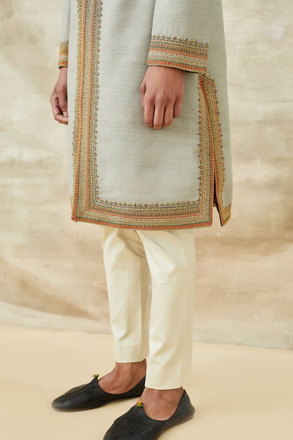 BORDER SHERWANI