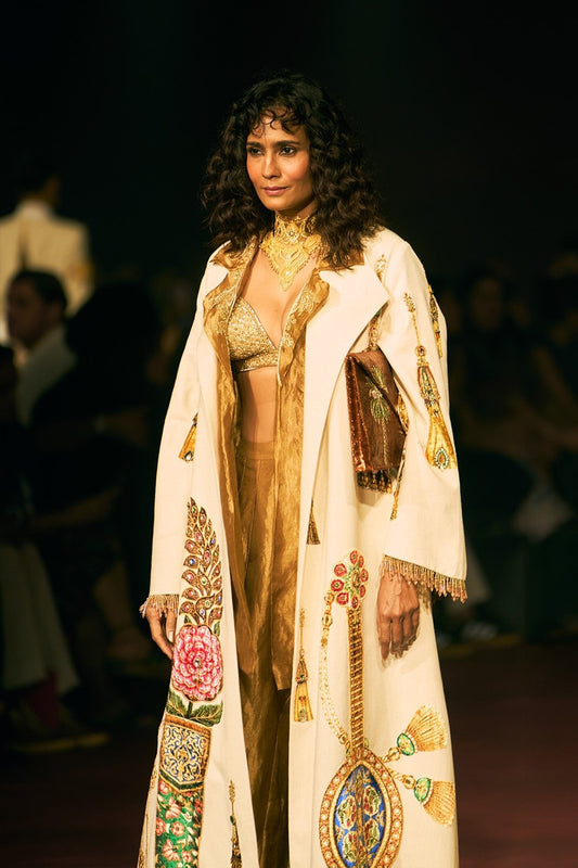 ‘Akashvani’ Fusion Set