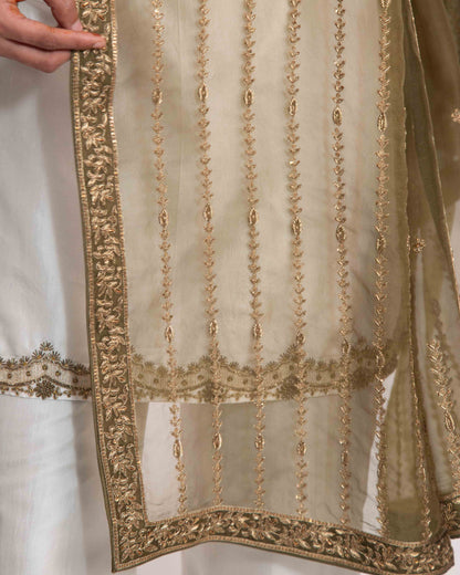 MADRA DUPATTA